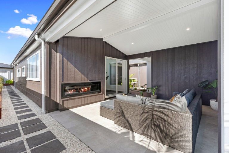 Photo of property in 8 Montiicola Drive, Papamoa Beach, Papamoa, 3118