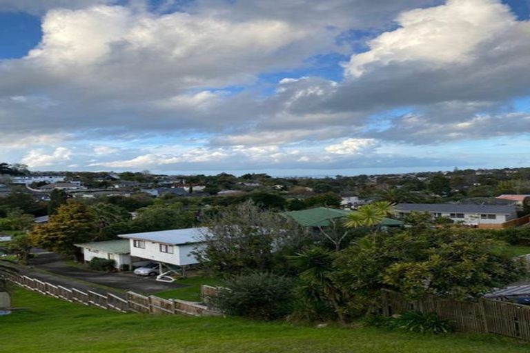 Photo of property in 32 Awaruku Road, Torbay, Auckland, 0630