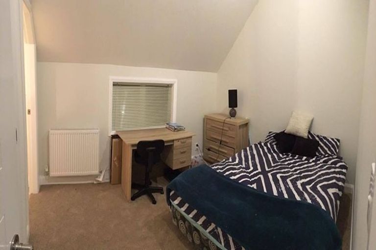 Photo of property in Drummond Street Flats, 17/19 Drummond Street, Mount Cook, Wellington, 6021