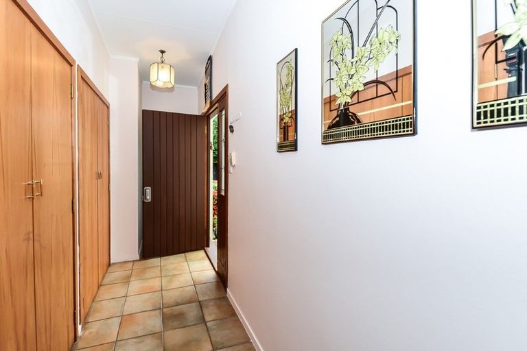 Photo of property in 5 Mcinnes Place, Queenwood, Hamilton, 3210