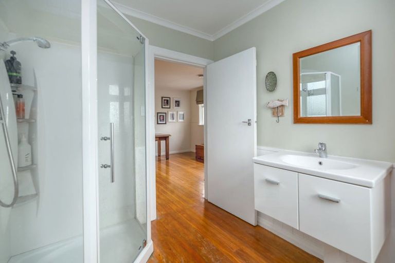 Photo of property in 343 Waihakeke Road, Waihakeke, Carterton, 5792