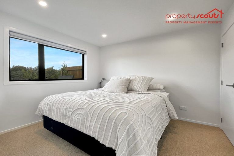 Photo of property in 9/28 Westgate Drive, Westgate, Auckland, 0614