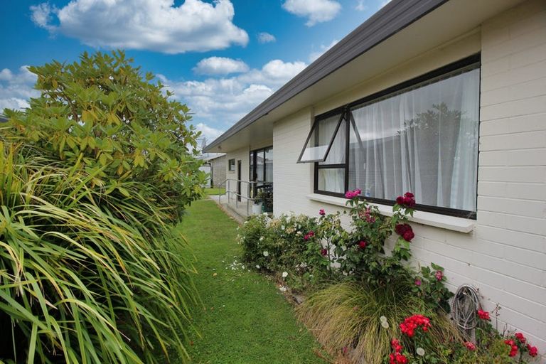 Photo of property in 36c Meldrum Street, Winton, 9720