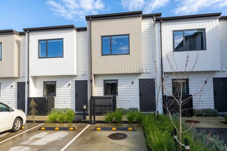 Photo of property in 9/48 Moire Road, Massey, Auckland, 0614