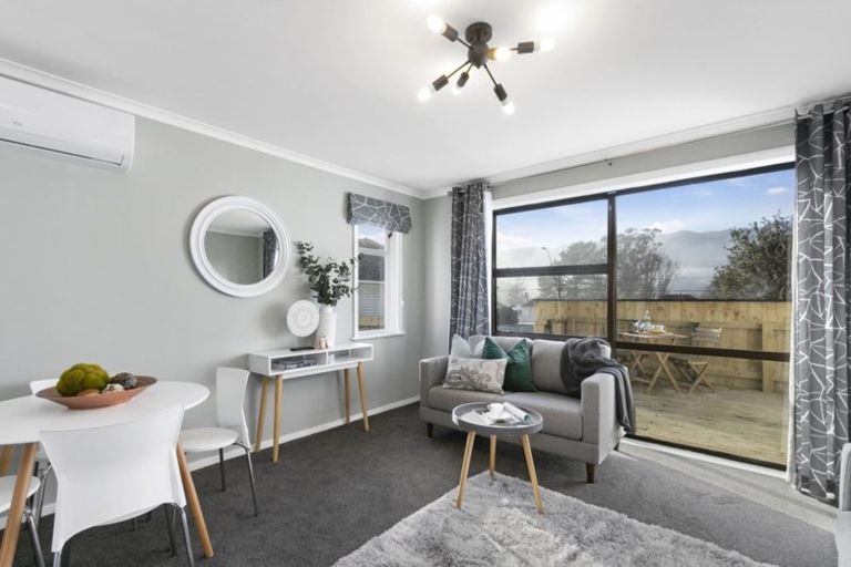 Photo of property in 121 Wellington Road, Wainuiomata, Lower Hutt, 5014