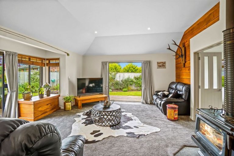 Photo of property in 17 Hulme Lane, Rolleston, 7614