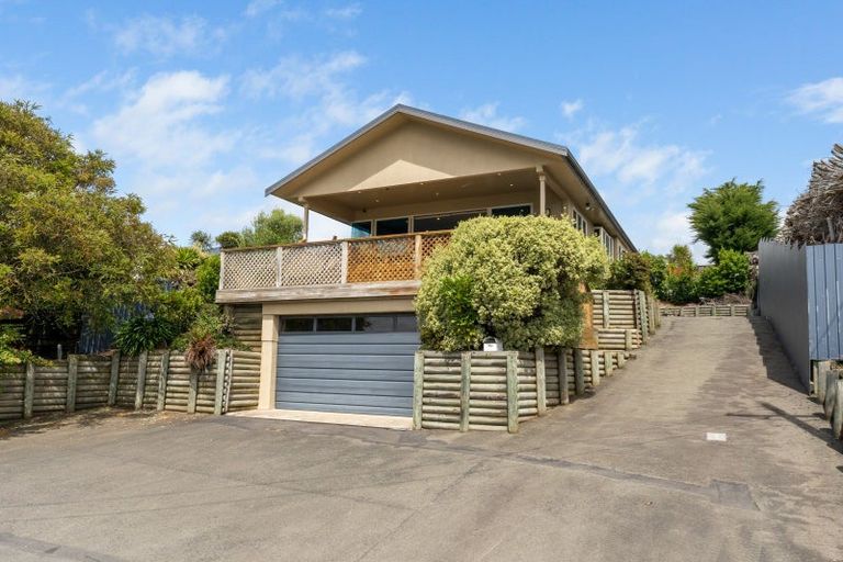 Photo of property in 44 Oxley Crescent, Broad Bay, Dunedin, 9014
