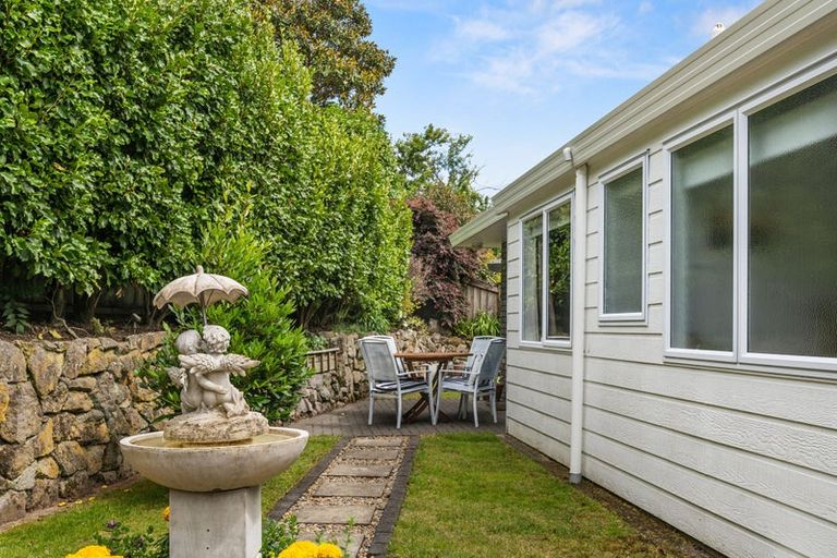 Photo of property in 26 Hoyte Place, Pukehangi, Rotorua, 3015