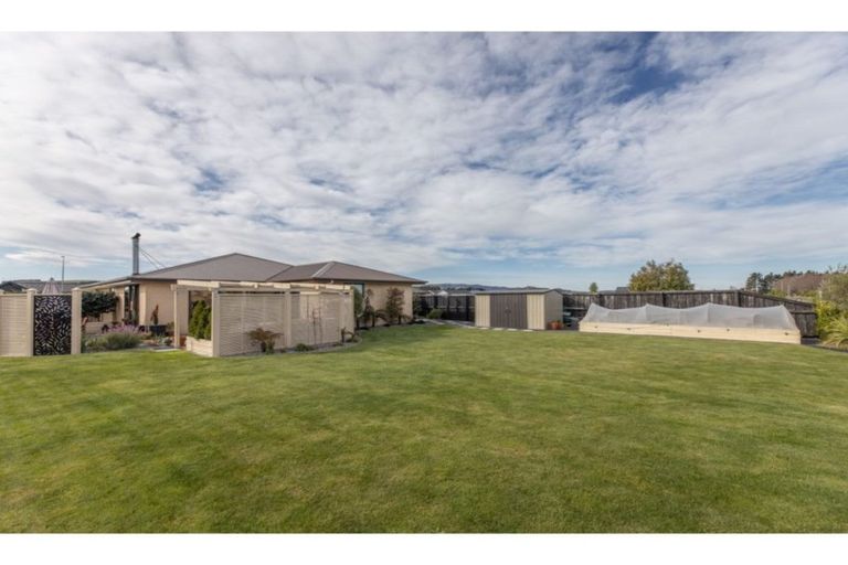 Photo of property in 6 Pemberton Drive, Amberley, 7410