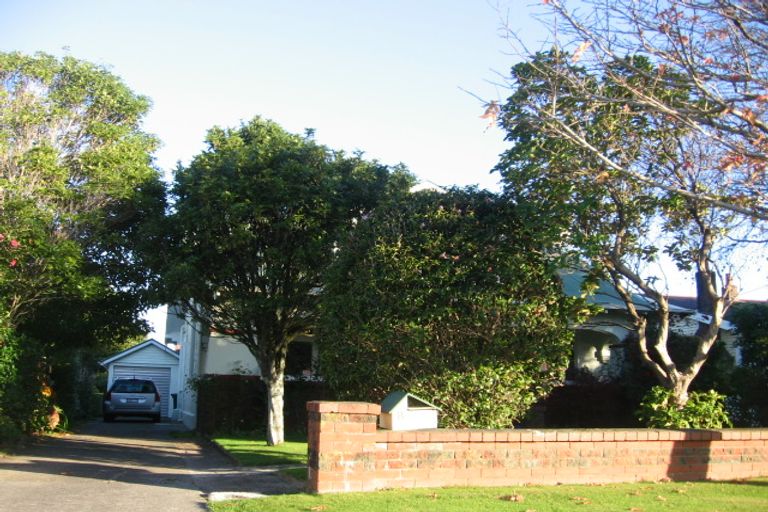 Photo of property in 8 Puriri Street, Woburn, Lower Hutt, 5010