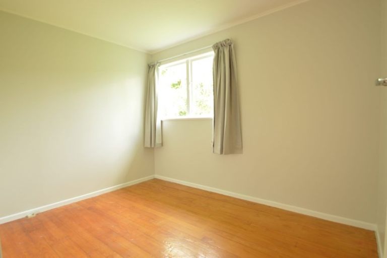 Photo of property in 19 Mcquarrie Avenue, Wattle Downs, Auckland, 2103