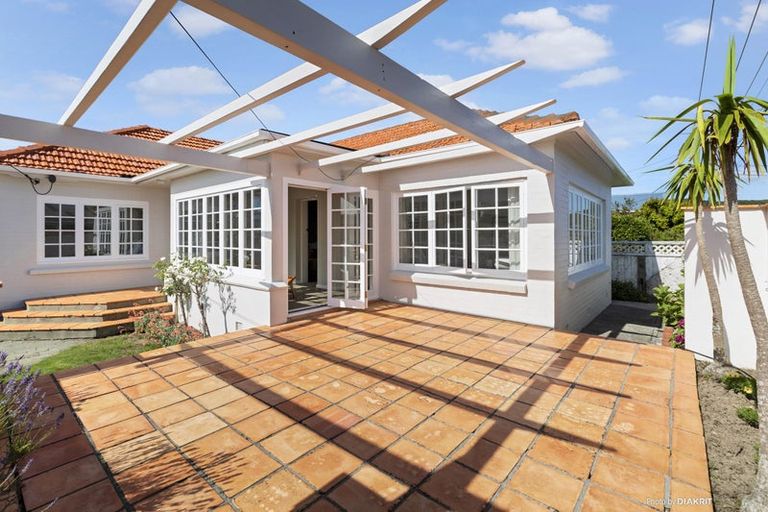 Photo of property in 129 Messines Road, Karori, Wellington, 6012