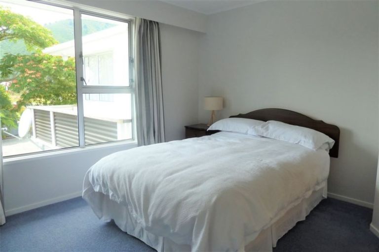 Photo of property in 1 Huia Street, Waikawa, Picton, 7220