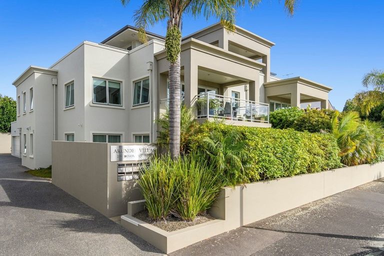 Photo of property in 6/235 Devonport Road, Tauranga, 3110