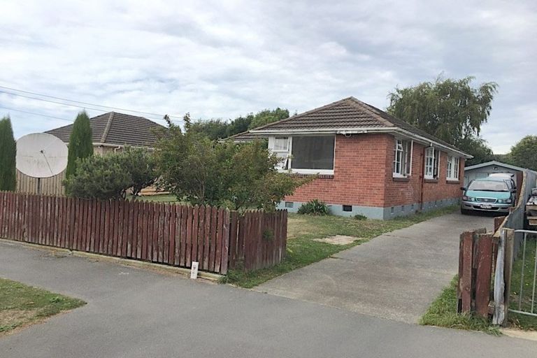Photo of property in 18 Orontes Street, Shirley, Christchurch, 8013