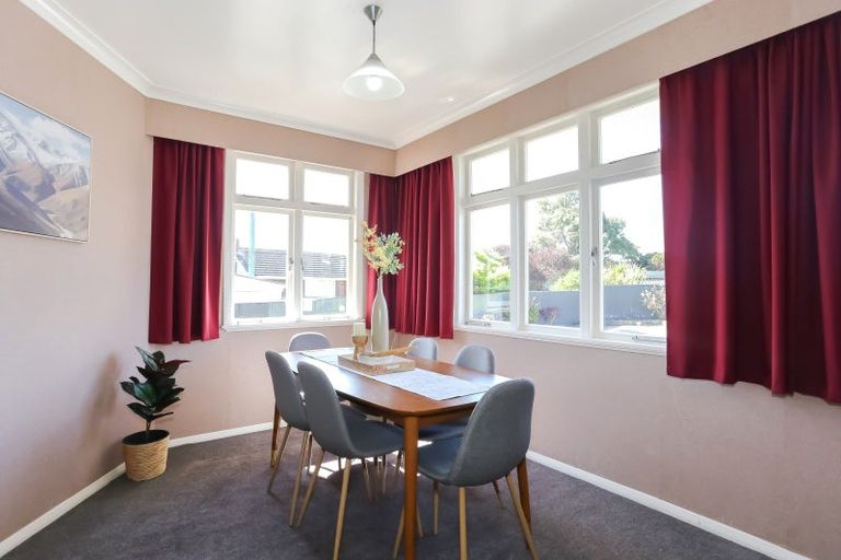 Photo of property in 44 Hadfield Crescent, College Estate, Whanganui, 4500