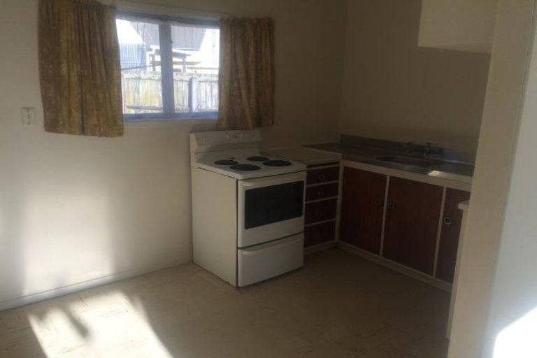 Photo of property in 1/124 Station Road, Papatoetoe, Auckland, 2025