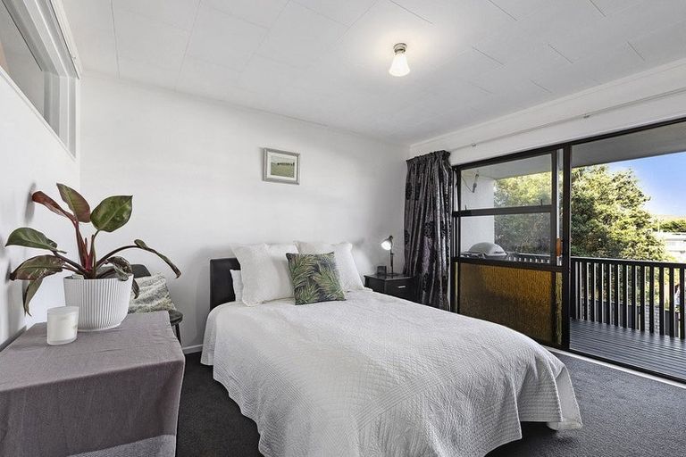 Photo of property in 4/24 Acheron Road, Paremata, Porirua, 5026