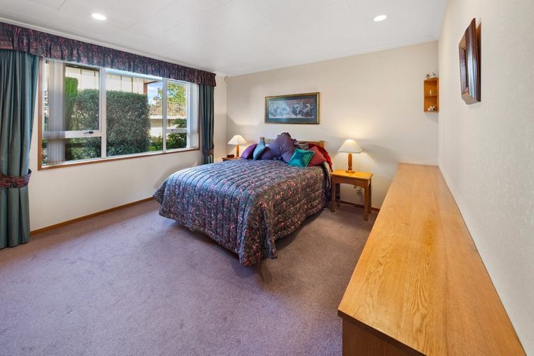 Photo of property in 24 Aotea Crescent, Gore, 9710