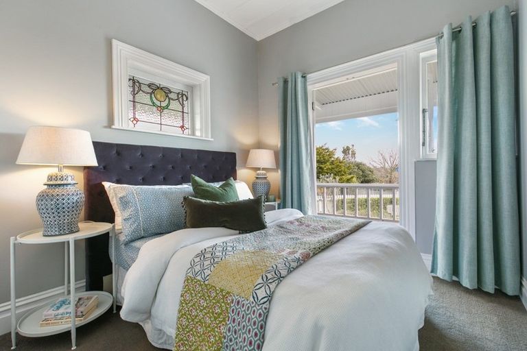 Photo of property in 36 Ray Small Drive, Papakura, 2110