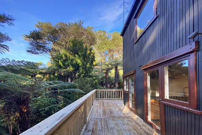 Photo of property in 221 Titirangi Road, Titirangi, Auckland, 0604