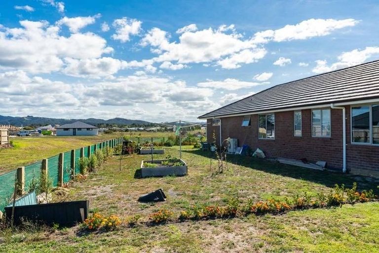 Photo of property in 6 Maries Way, Waipu, 0510