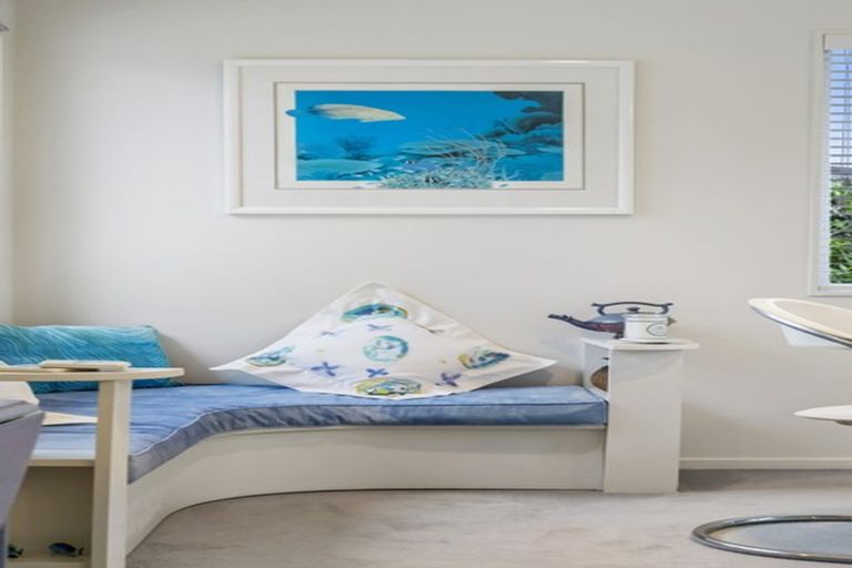 Photo of property in 17a Beach Road, Manly, Whangaparaoa, 0930