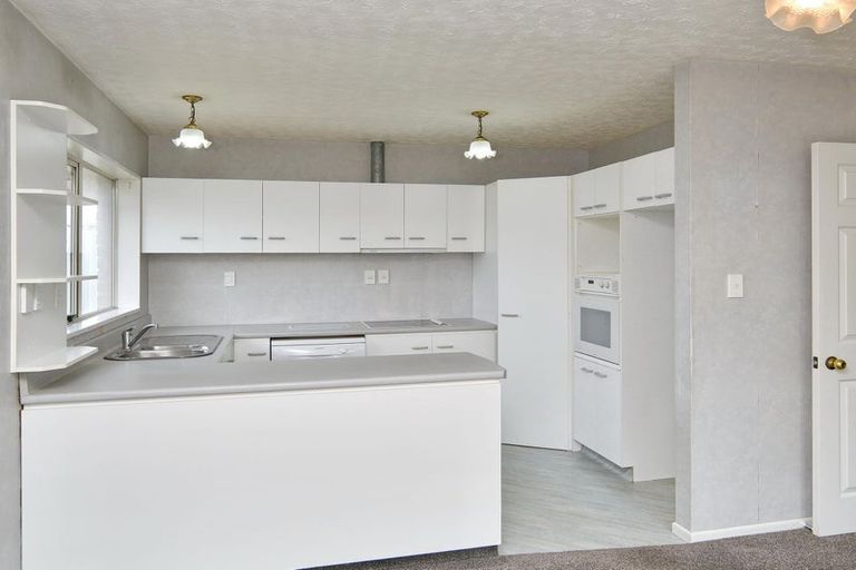 Photo of property in 37d Highsted Road, Bishopdale, Christchurch, 8053