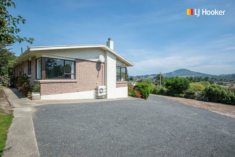 Photo of property in 4 Mcmeakin Road, Abbotsford, Dunedin, 9018