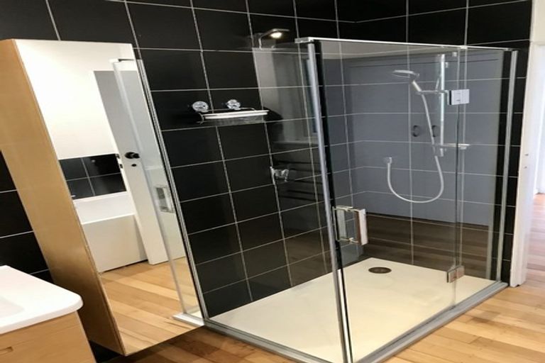 Photo of property in 82 Tannadyce Street, Strathmore Park, Wellington, 6022