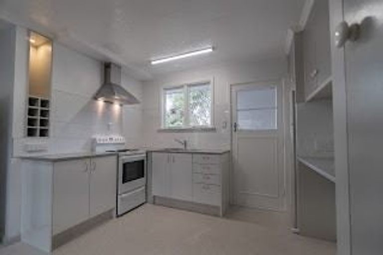 Photo of property in 112a Totara Street, Riccarton, Christchurch, 8041