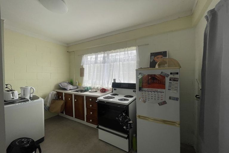 Photo of property in 39 Anich Road, Massey, Auckland, 0614