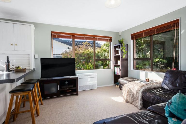 Photo of property in 7 Lakewood Avenue, Churton Park, Wellington, 6037