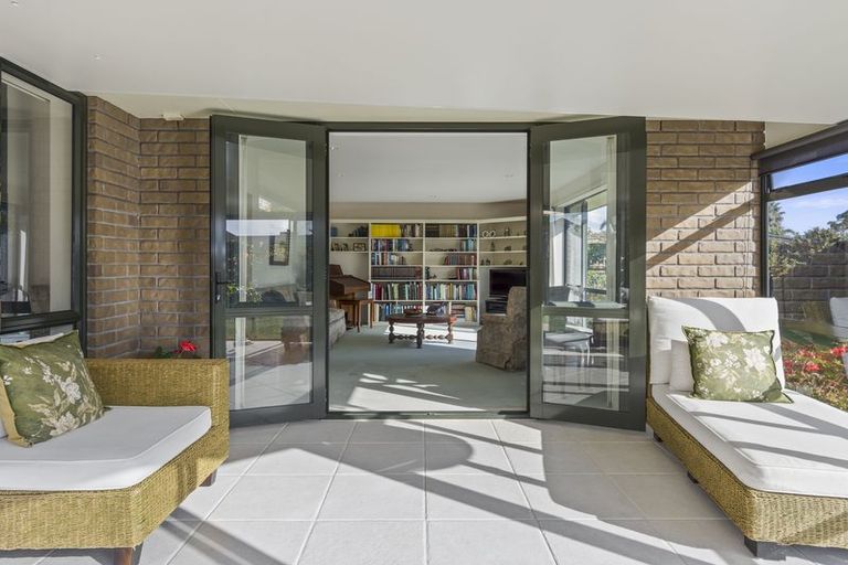 Photo of property in 28 Seychelles Drive, Papamoa Beach, Papamoa, 3118