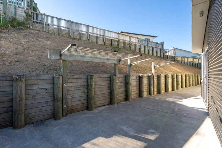 Photo of property in 71 Grenada Drive, Grenada Village, Wellington, 6037