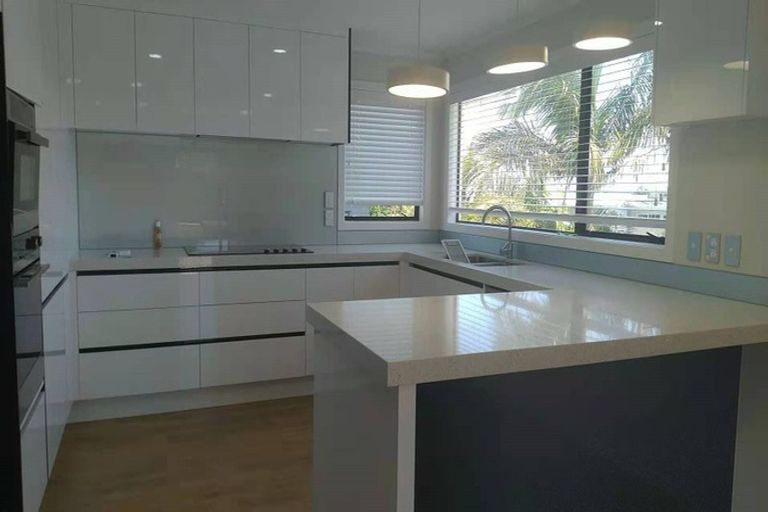 Photo of property in 1/6 Colum Place, Bucklands Beach, Auckland, 2014