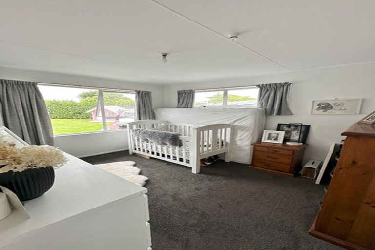 Photo of property in 29 Sutton Avenue, Clive, 4102