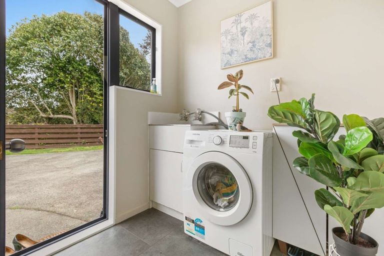 Photo of property in 8 Brough Place, St Andrews, Hamilton, 3200