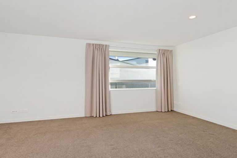 Photo of property in 3/24 Princess Terrace, Newtown, Wellington, 6021