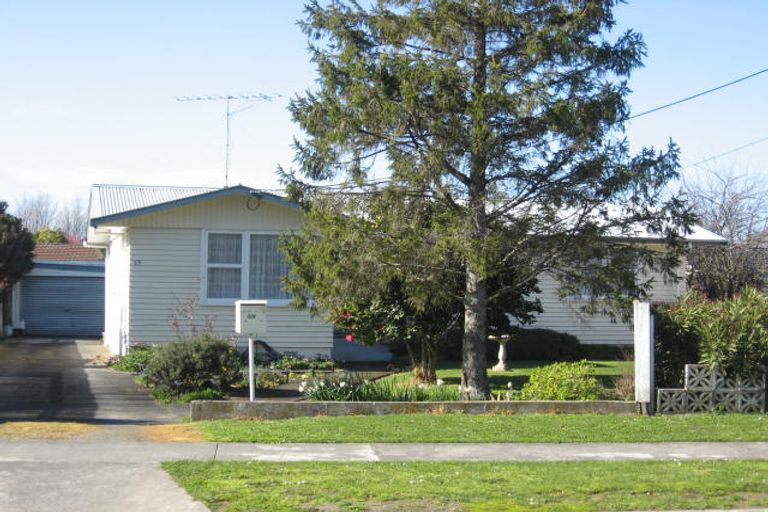 Photo of property in 69 Kempton Street, Greytown, 5712