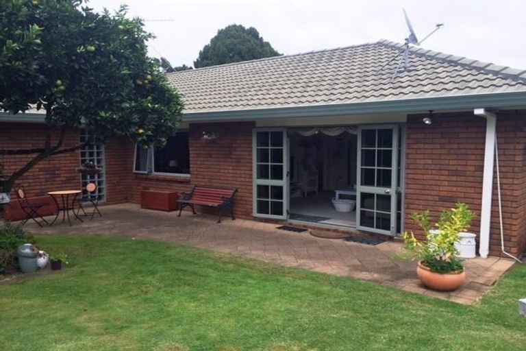 Photo of property in 21a Butterworth Avenue, Opaheke, Papakura, 2113