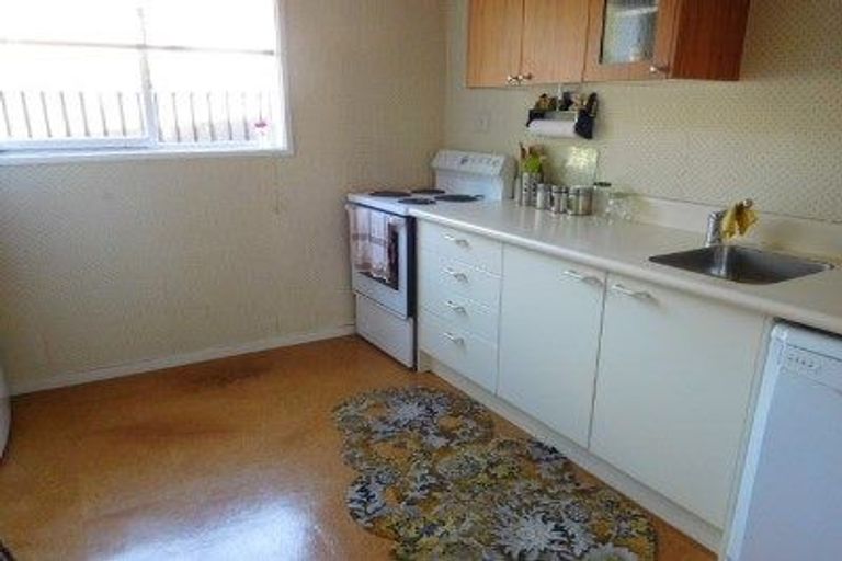 Photo of property in 1/63 Cheviot Road, Lowry Bay, Lower Hutt, 5013