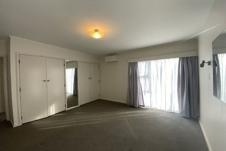 Photo of property in 56 Dowse Drive, Maungaraki, Lower Hutt, 5010