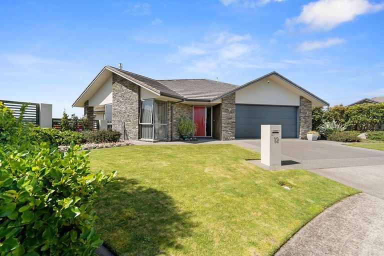 Photo of property in 12 Gleneagles Way, Waiwhakaiho, New Plymouth, 4312