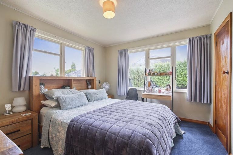 Photo of property in 5 Dana Place, Mairehau, Christchurch, 8013