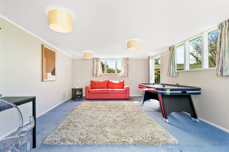 Photo of property in 74 Ferry Parade, Herald Island, Auckland, 0618