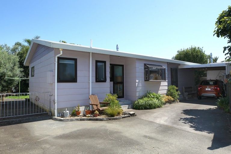 Photo of property in 52 Allens Lane, Clive, 4102