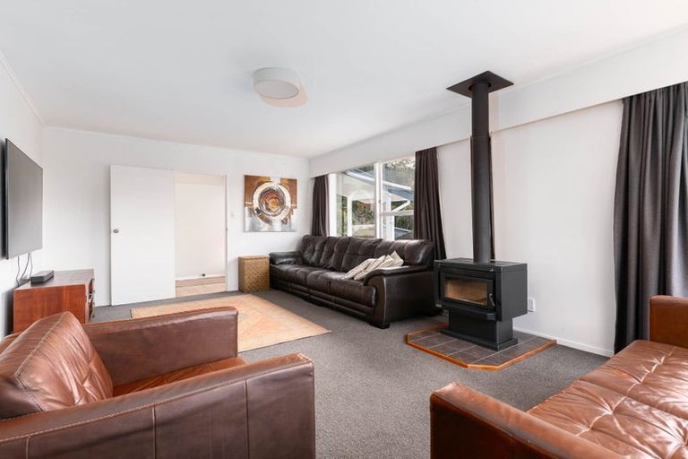 Photo of property in 9 Dormar Place, Churton Park, Wellington, 6037