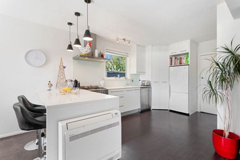 Photo of property in 16 Erica Street, Papanui, Christchurch, 8053