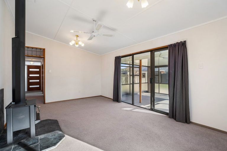 Photo of property in 10 Linrosa Place, Cromwell, 9310